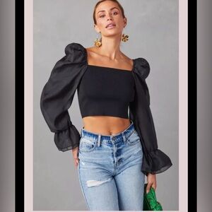 Miou Muse puff sleeves , square neck, crop top, medium, new with tags.Date night